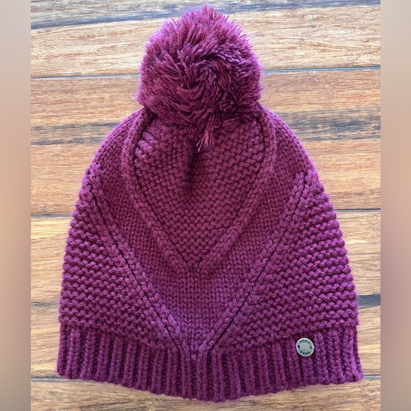 Roxy winter hat - Picture 1 of 5